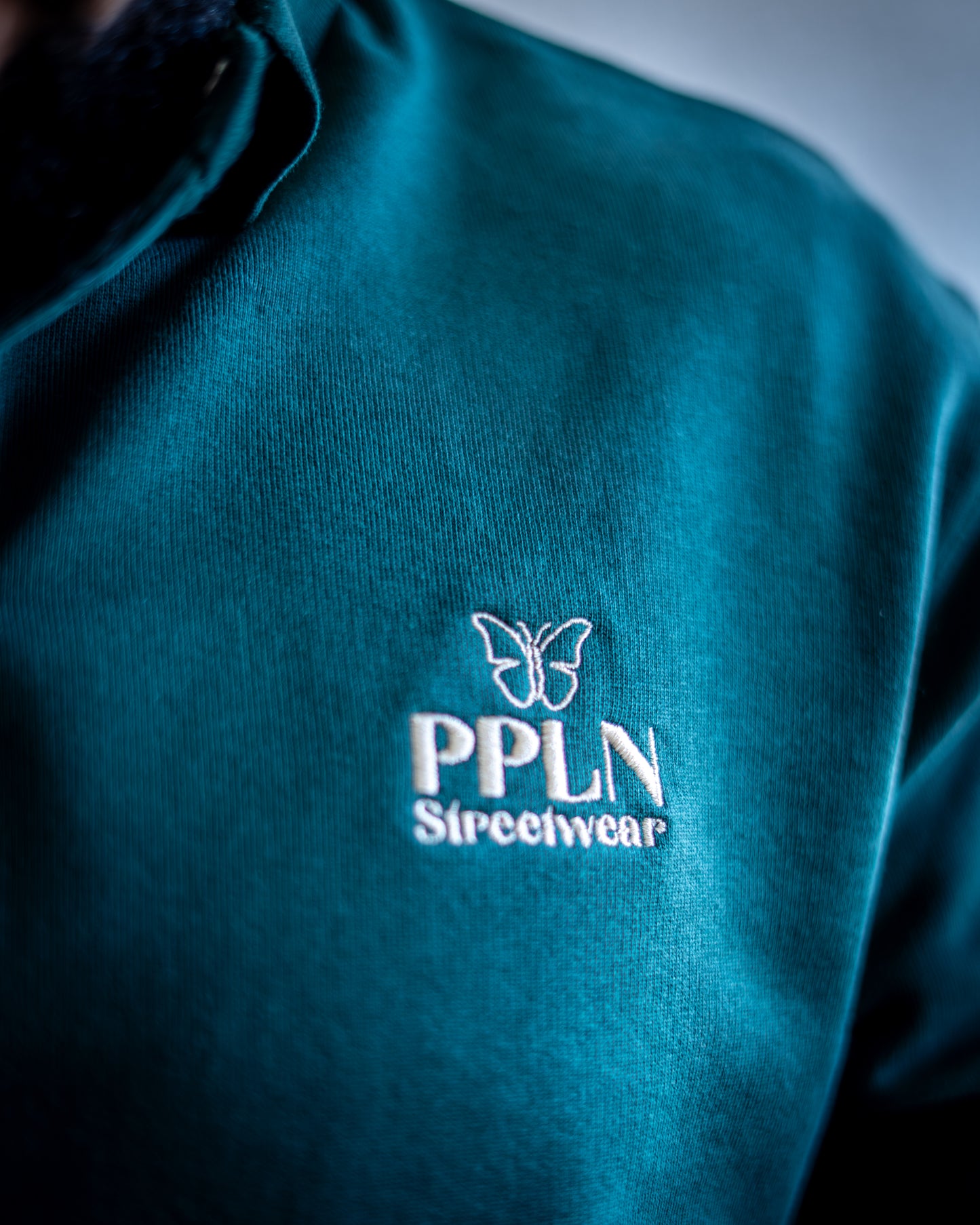 SWEAT-SHIRT Empire UNISEXE COL POLO