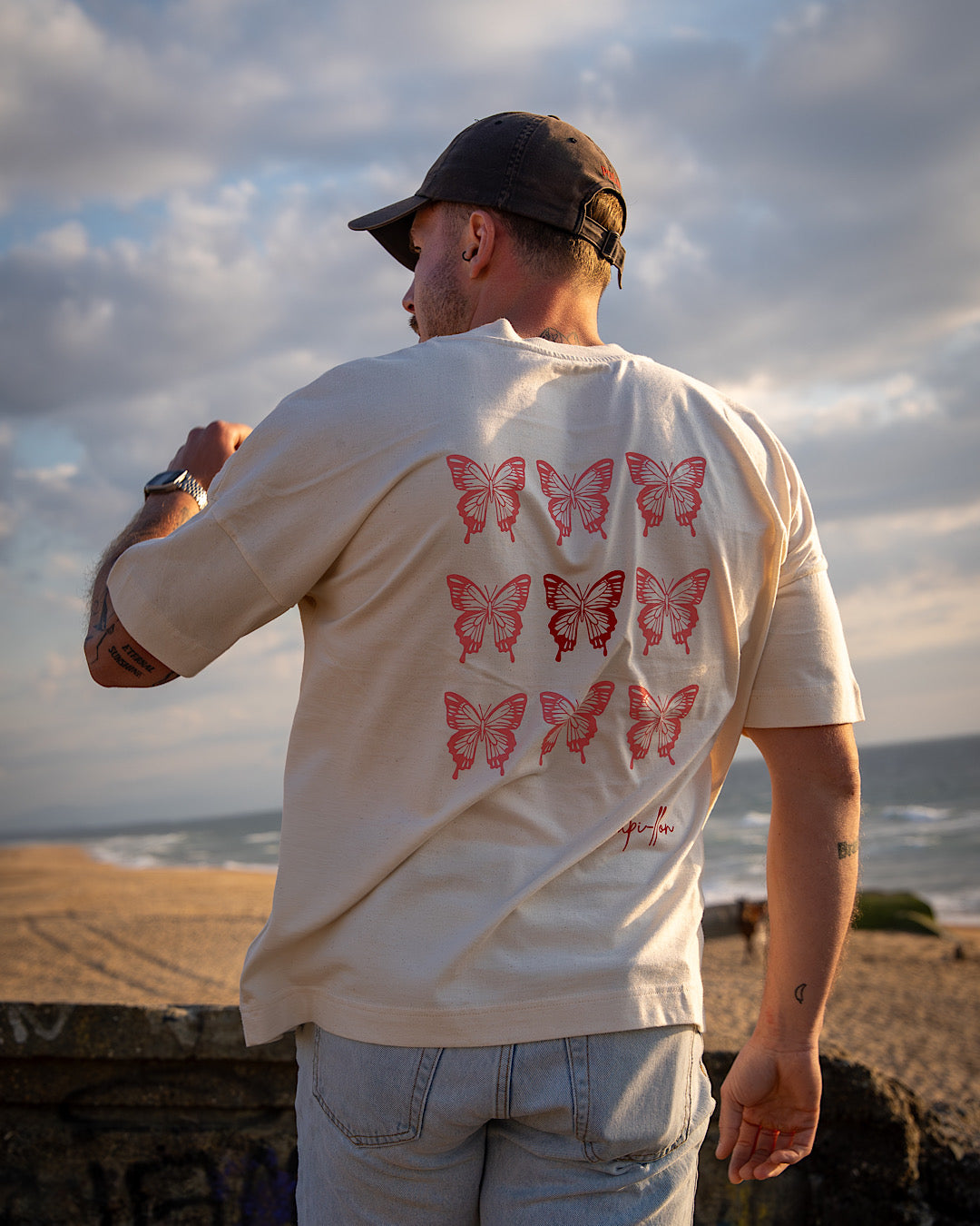 T-shirt Oversize – Capsule Papi-llon Streetwear (Édition Limitée) Nat/R